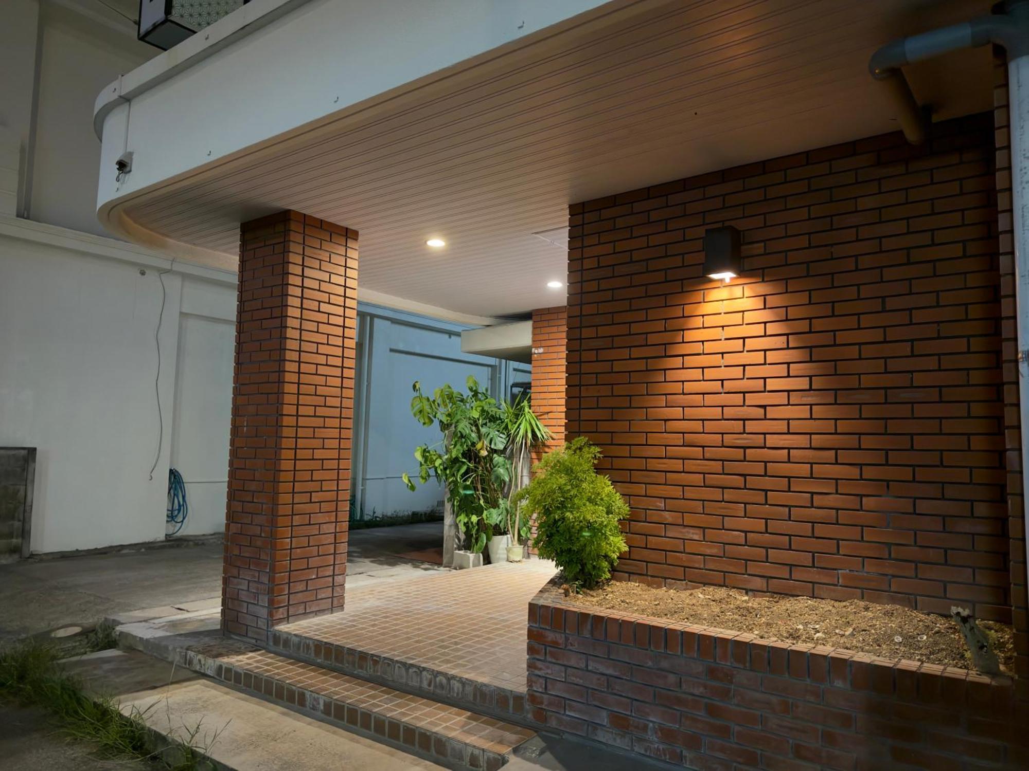Hotel Ishigaki And Chikonkiya Kültér fotó